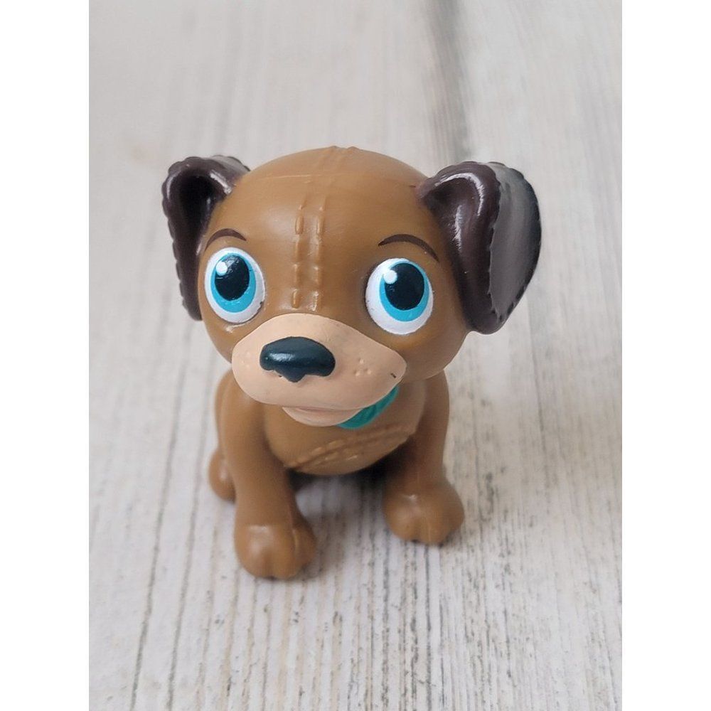 Disney junior‎ doctor McStuffins dog puppy toy figure